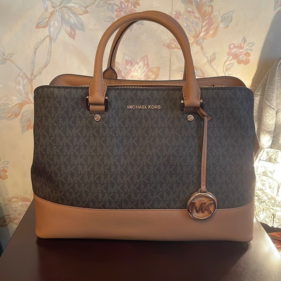 ‼️SOLD‼️ Michael Kors Bag - Picture 1 of 7